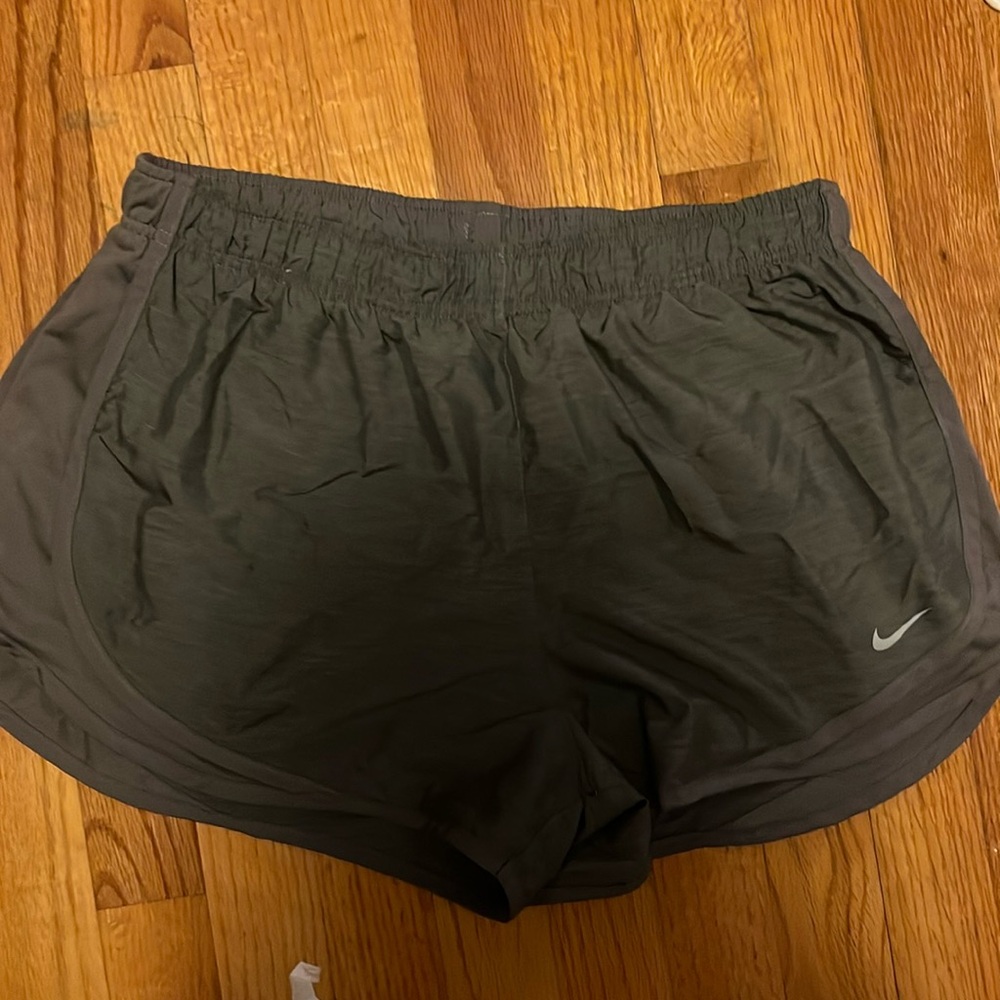 NIKE tempo shorts